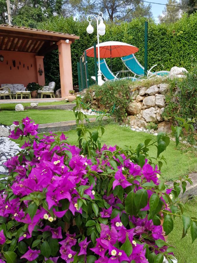 Mas D'Azur Bed and Breakfast Roquefort-les-Pins Εξωτερικό φωτογραφία